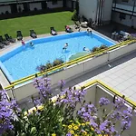 Fichtenwald - Hundefreundlich, Sauna, Pool, Dachterrasse, Wald & *