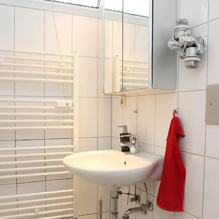 Fichtenwald - Hundefreundlich, Sauna, Pool, Dachterrasse, Wald & See