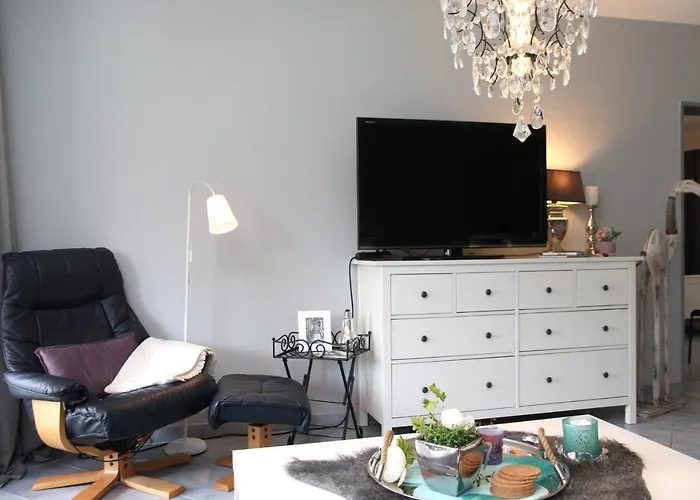 Fichtenwald - Hundefreundlich, Sauna, Pool, Dachterrasse, Wald & See Apartment