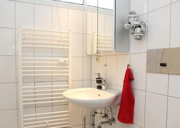 Fichtenwald - Hundefreundlich, Sauna, Pool, Dachterrasse, Wald & See