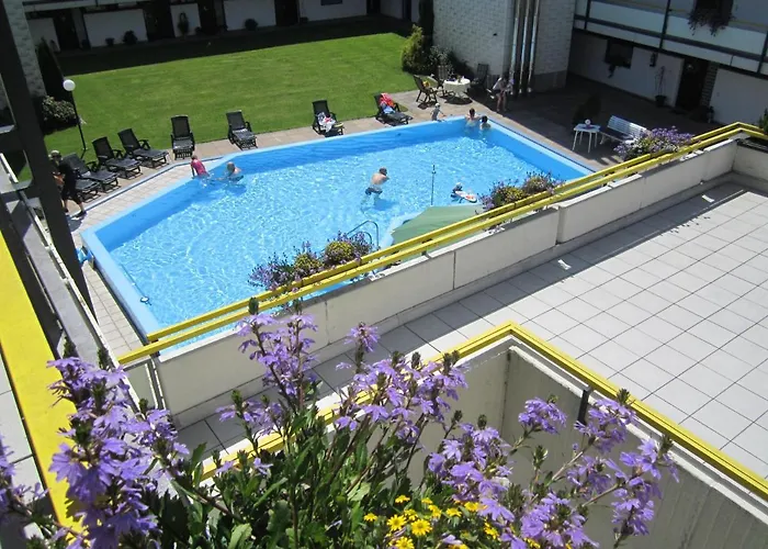 Fichtenwald - Hundefreundlich, Sauna, Pool, Dachterrasse, Wald & *